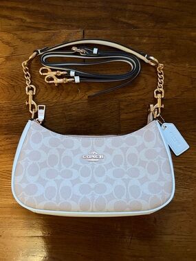 Coach Teri Shoulder Bag